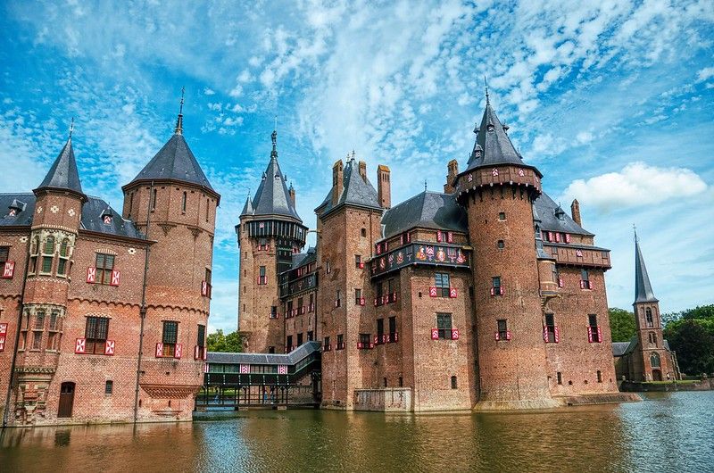 Moated castle Castle De Haar, Netherlands
