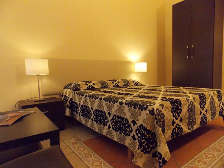 Glamour Center of Rome B&B Image