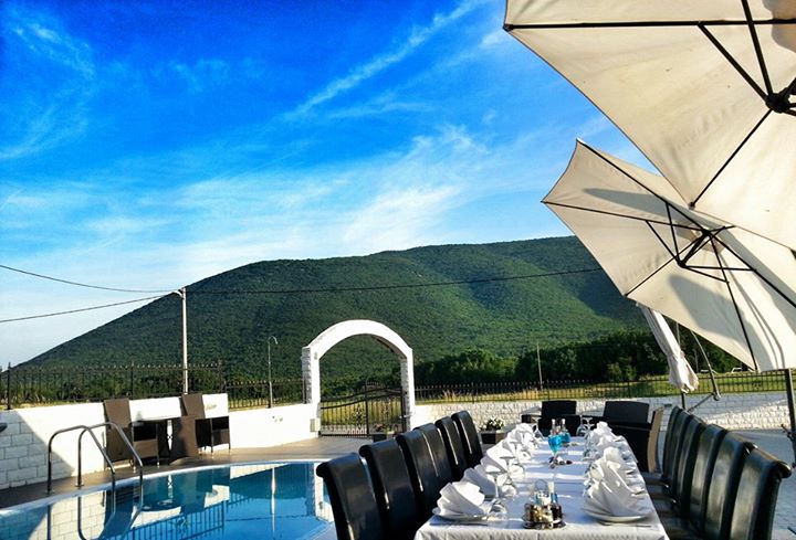 Restoran pizzeria "Vila Rustika" Image