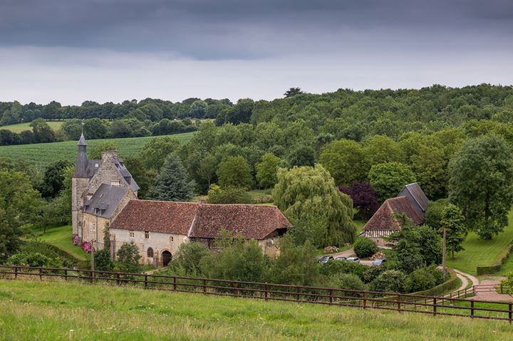 Le Vieux Chateau Le Renouard Image
