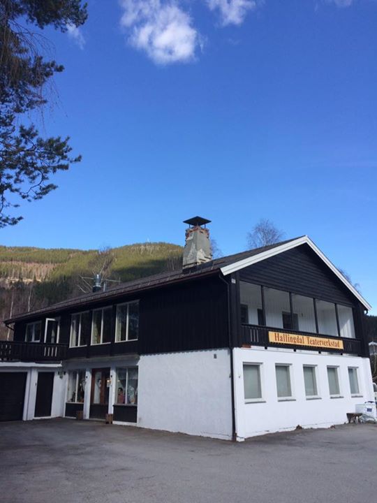 Kostymelageret Buskerud Teater Image