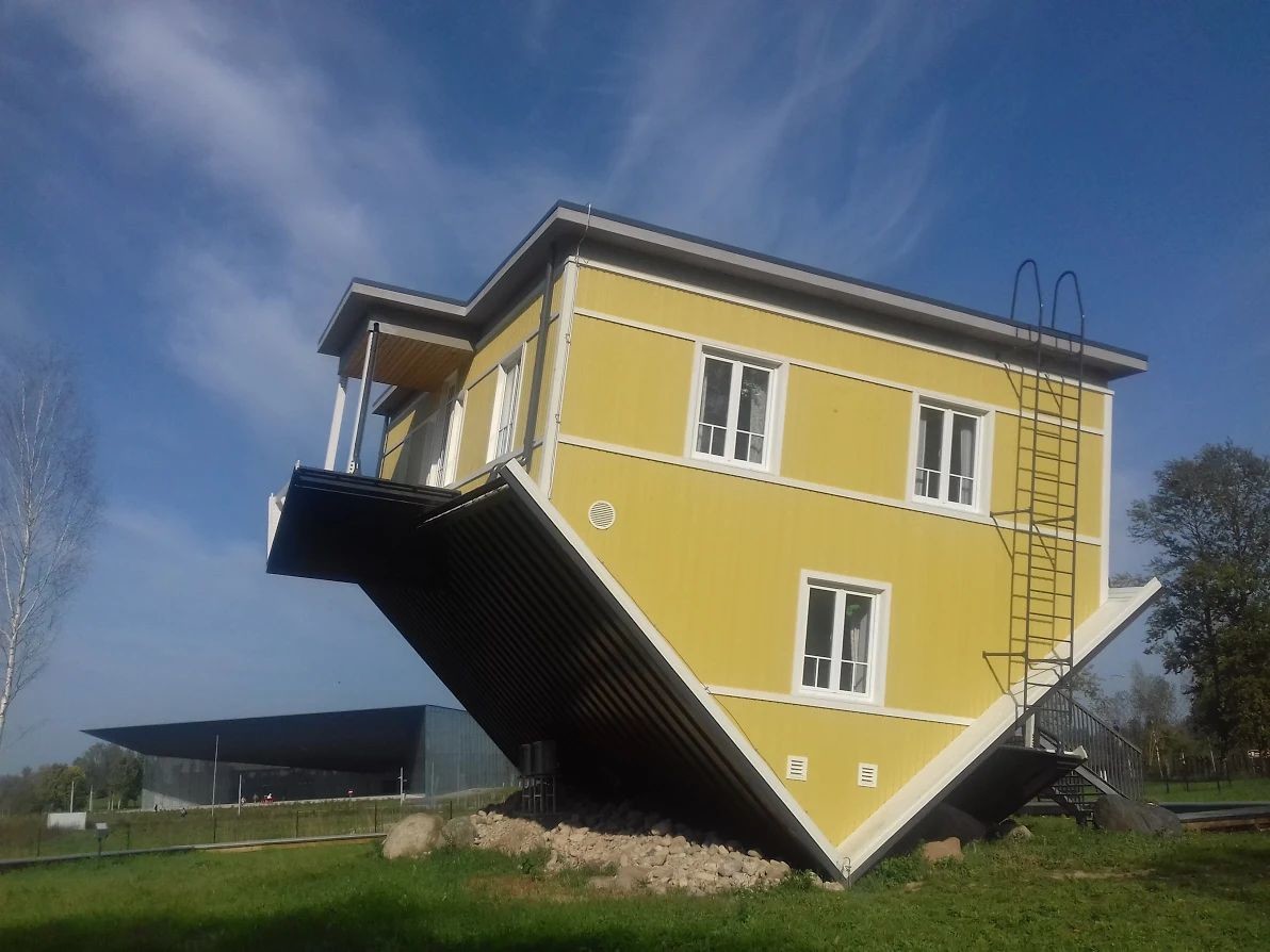 Upside Down House, Tartu Image