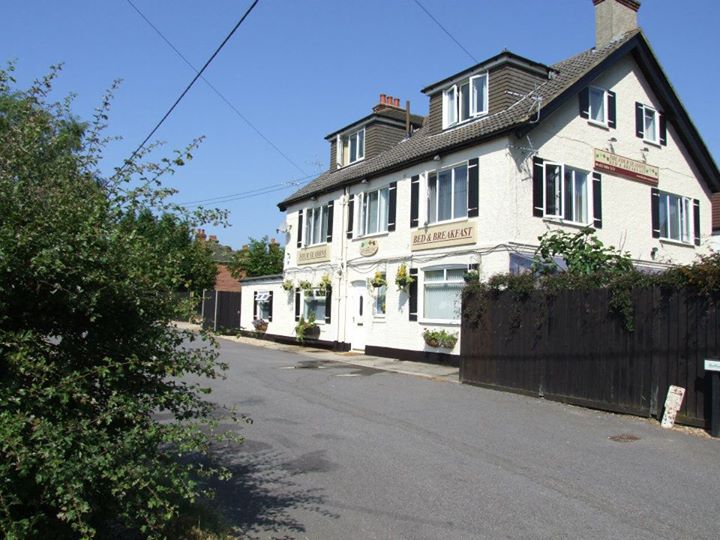 Four Seasons Bed & Breakfast Image