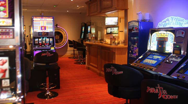 Spinning Compass Casino Image