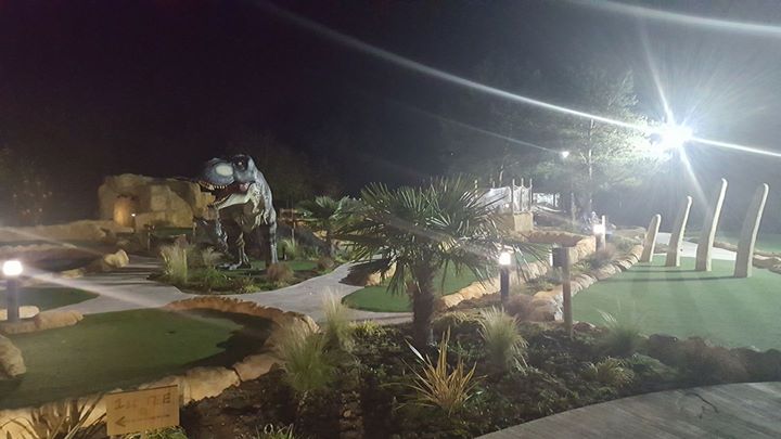 Tee-Rex Adventure Golf Image