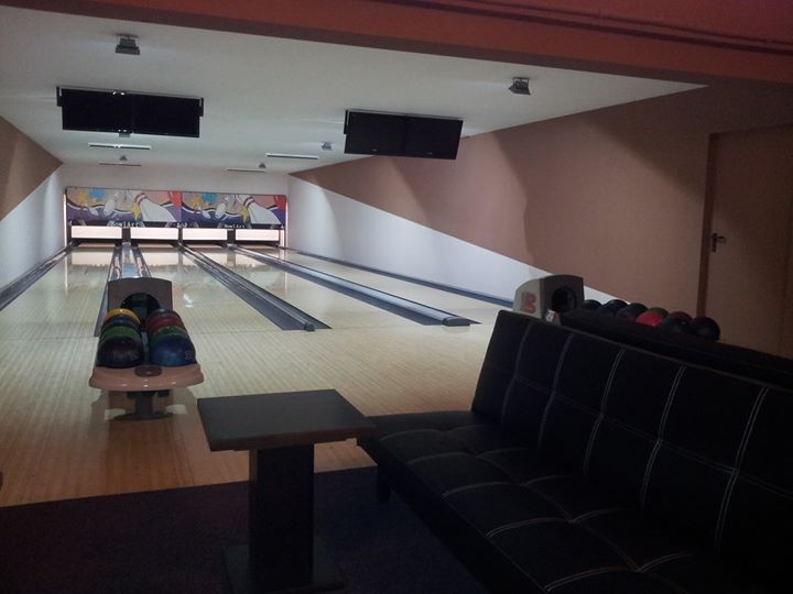 Yuppi-du Bowling Image