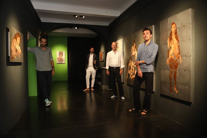 Accesso Galleria Pietrasanta Image