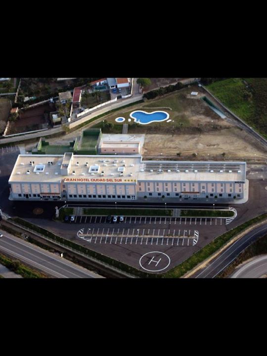 Gran Hotel Ciudad del Sur Image