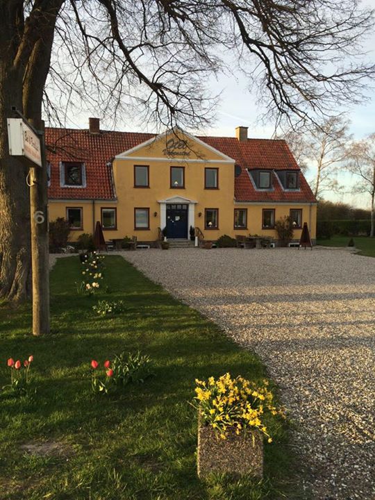 Otel Våbensted Image