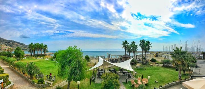 Aregai Marina Hotel & Residence Image