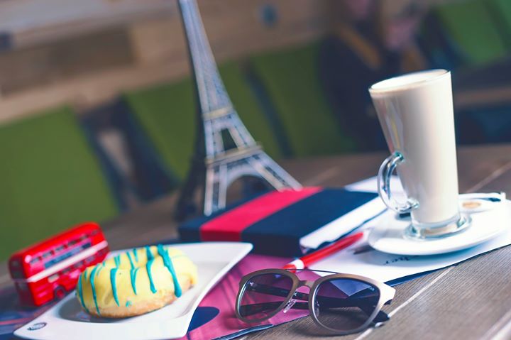 Grand Optica Cafe Image