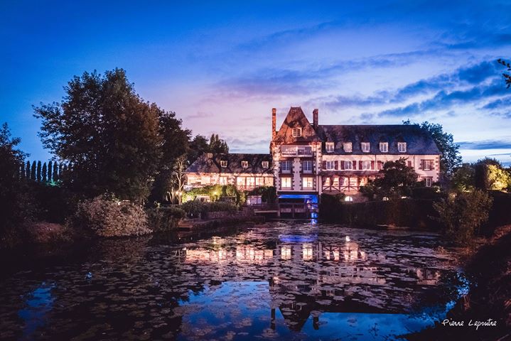 AR MILIN HOTEL Restaurant Image