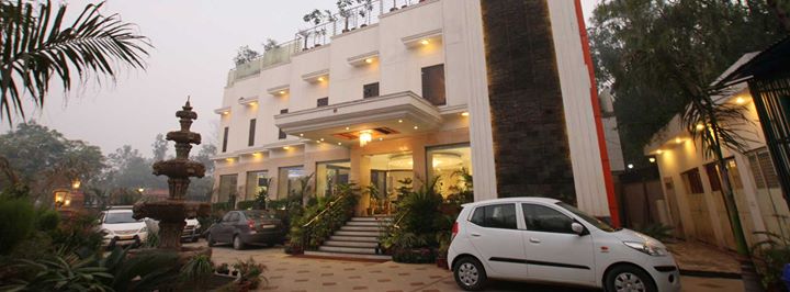 Hotel Taj Resorts,Agra Image