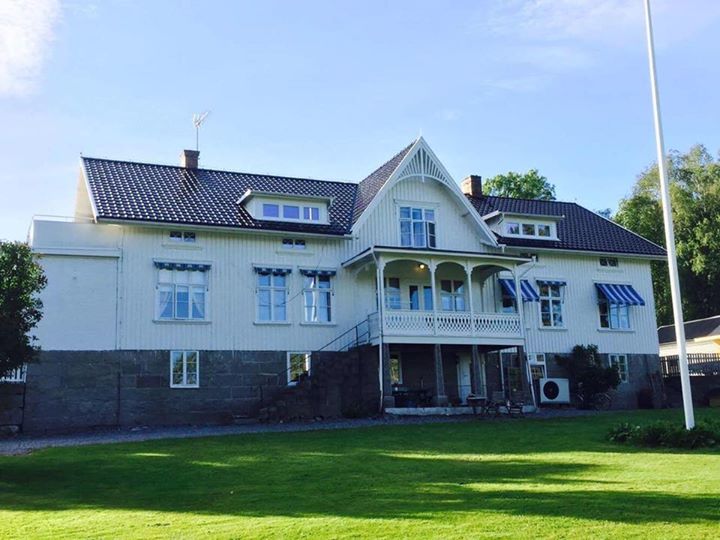 Kville Prästgård Bed & Breakfast - Fjällbacka. Image