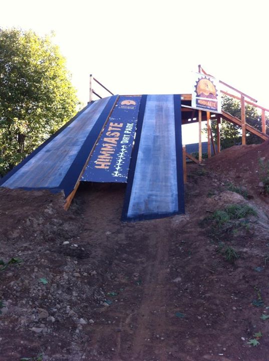 Himmaste Dirt Park Image