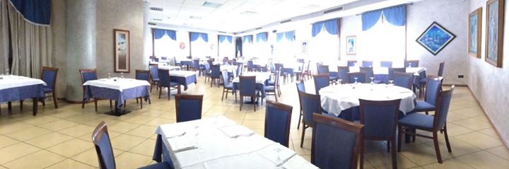 Albergo ristorante pizzeria due lanterne Image