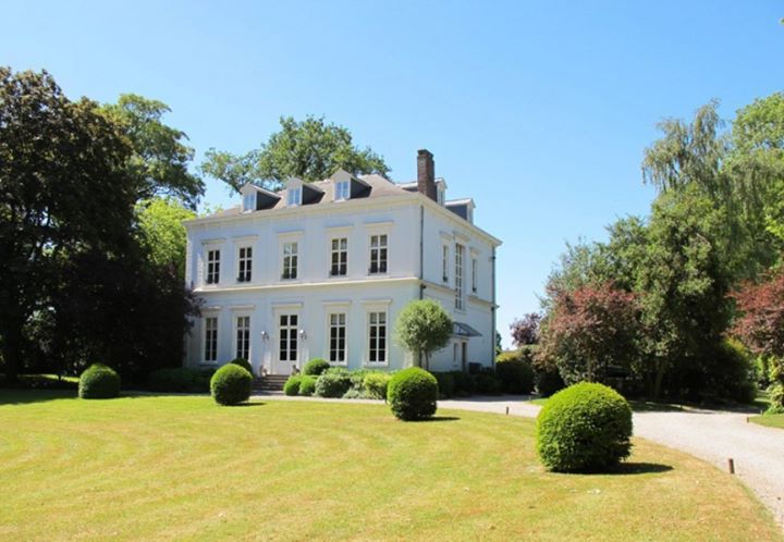 CHATEAU LA CHATAIGNERAIE Image