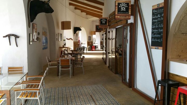 Restaurante y Tapas Mercado Gastronómico San Albin Image