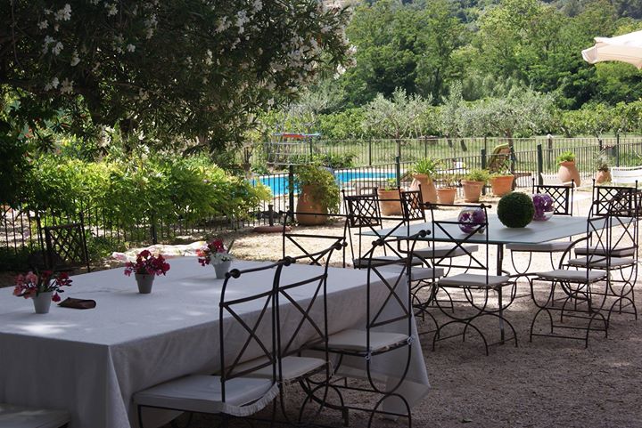 Le Bourguet table et chambre d'hôtes Image