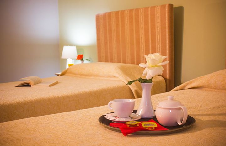 HotelTheranda Image