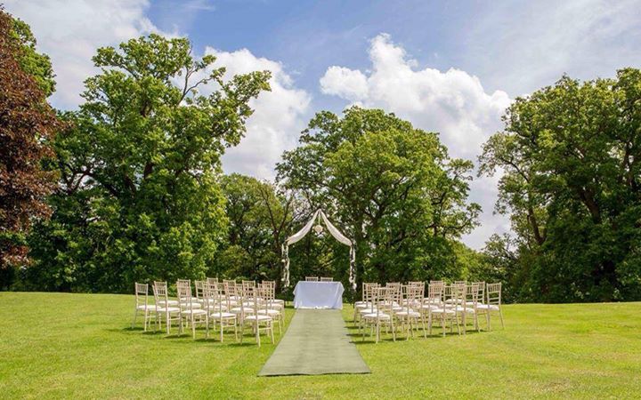 Brasted's Restaurant, Event Venue & Hotel Image