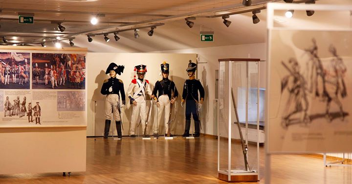 Muzeum Fortyfikacji i Broni Arsenał Image