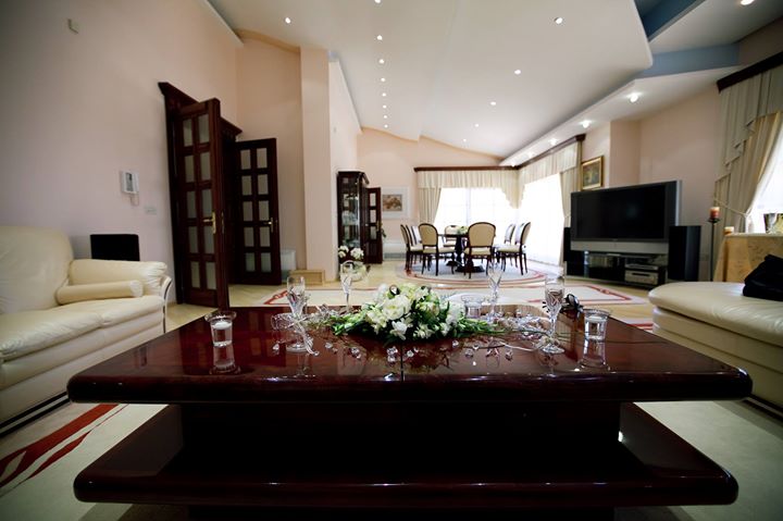 Bevanda// Hotel, Restaurant & Bar Image