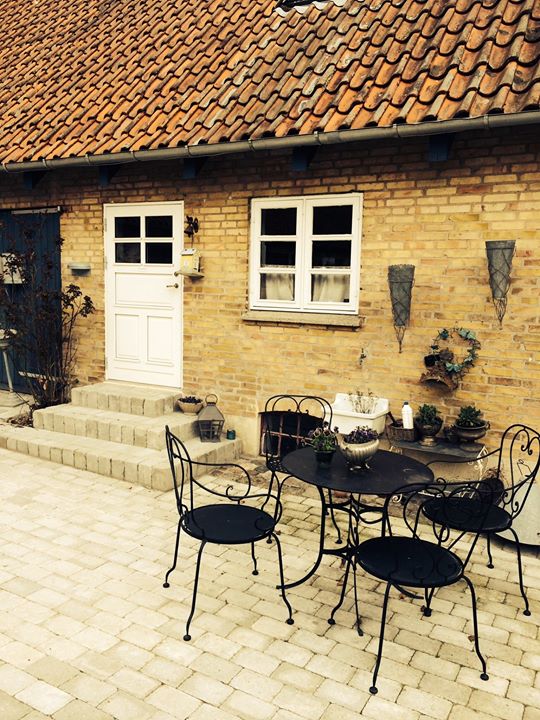 Aakanden Bed & Breakfast & Bike Image