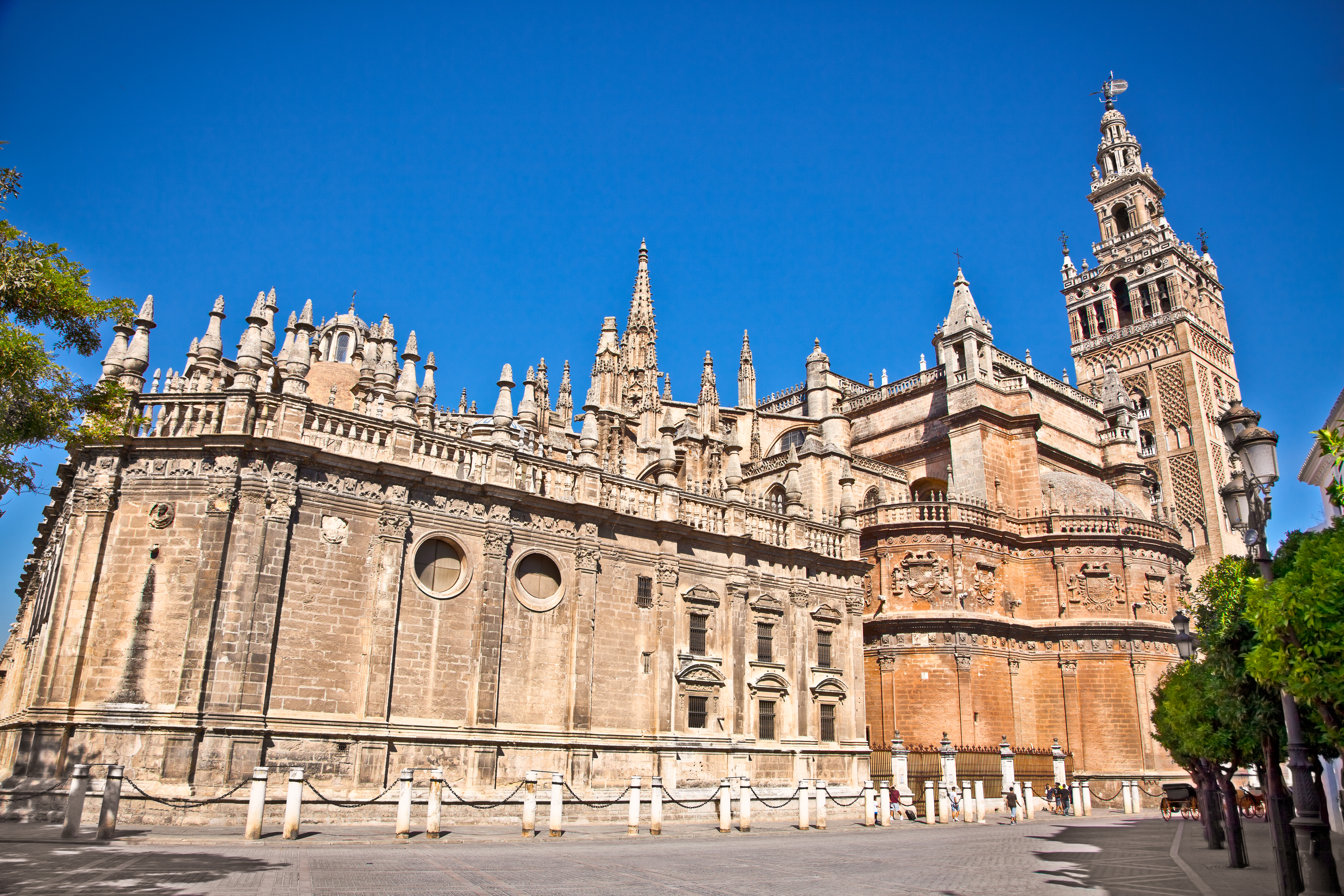 Catedral de Santa María de la Sede Image