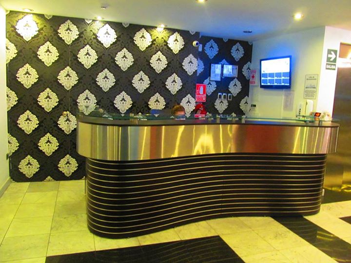 Hotel Crhistell Image