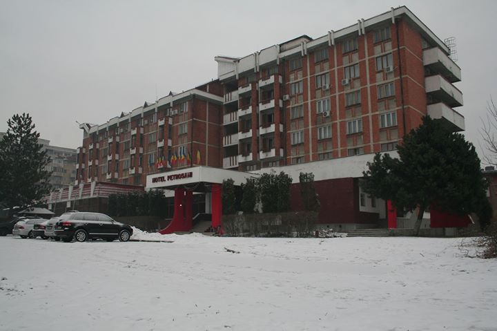 Hotel Petrosani Image
