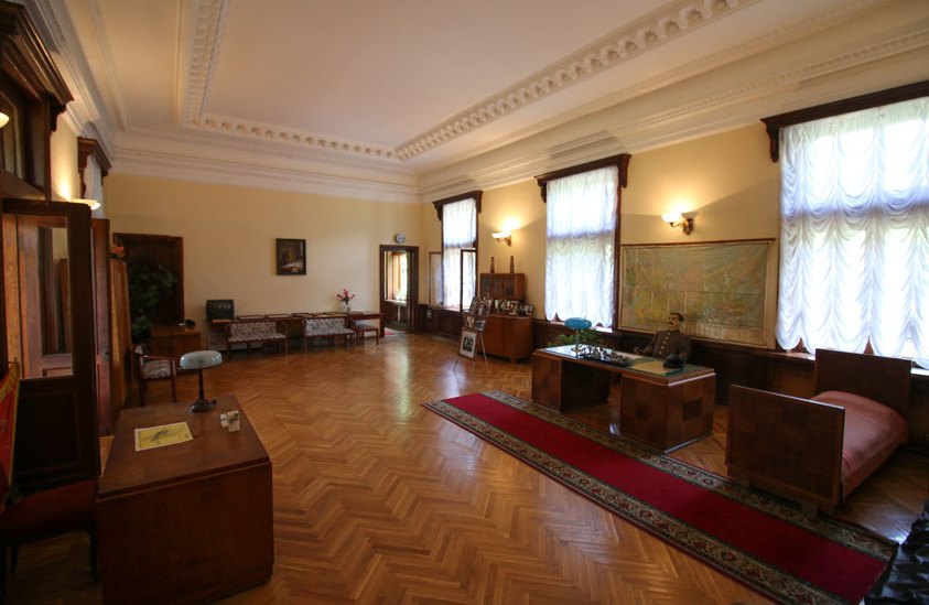 Stalin’s Dacha Image