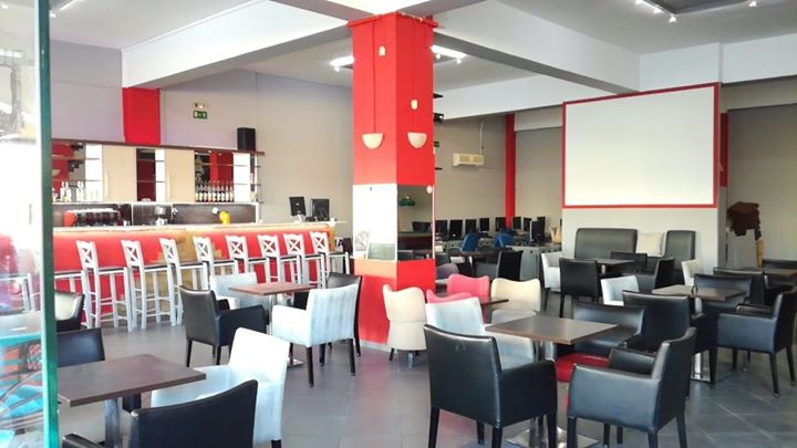 Apollon Cafe Image