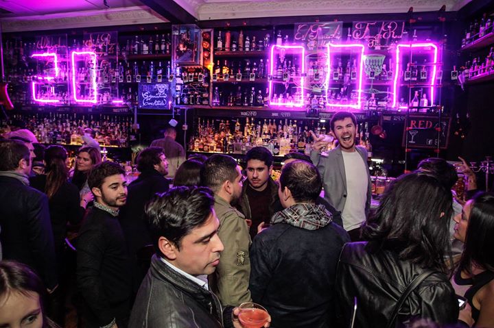 Red Luxury Bar Image