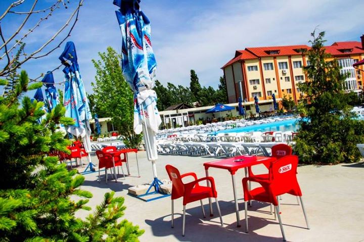Hotel Golden Plum Image