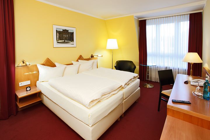 H4 Hotel Residenzschloss Bayreuth Image