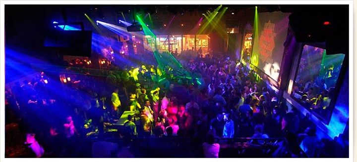 Discoteca CODE MUSIC Image