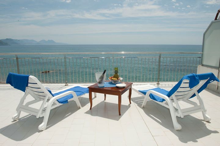 Hotel La Perla - Villammare Image