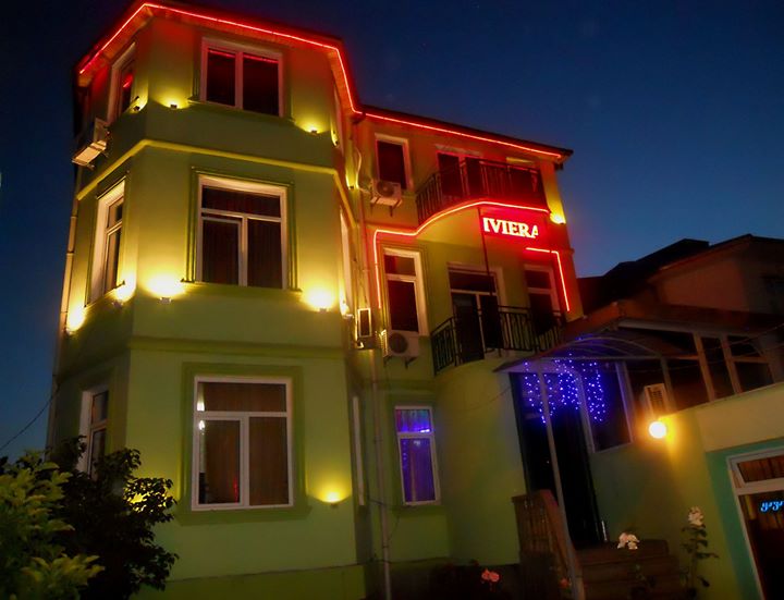 Hotel Riviera Image