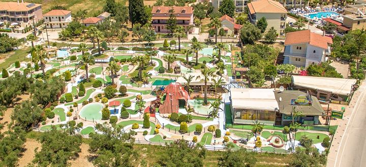 Molly malones fantasy mini golf Image