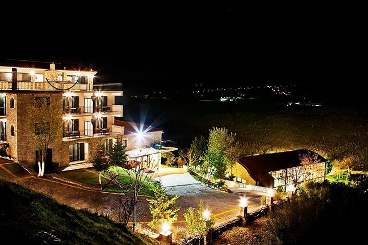 Hotel All Seasons Image