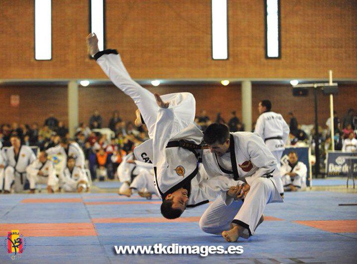 GIMNASIO DEPORTIVO MARIN Image