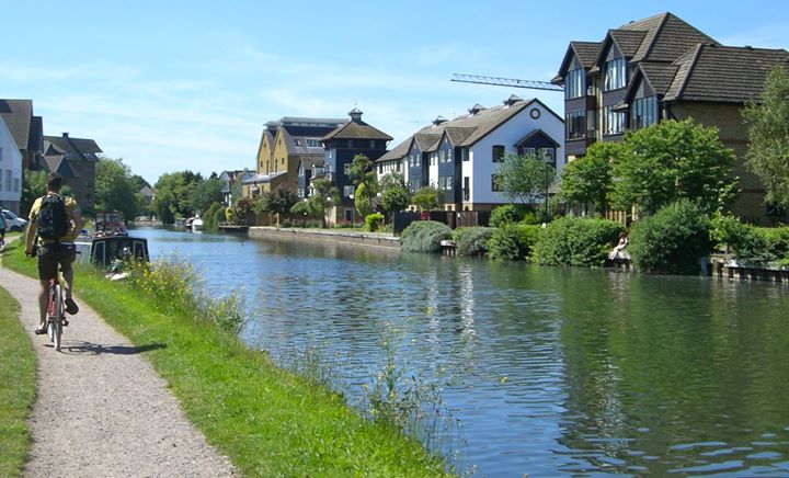 Kingsway Bed and Breakfast Broxbourne Image