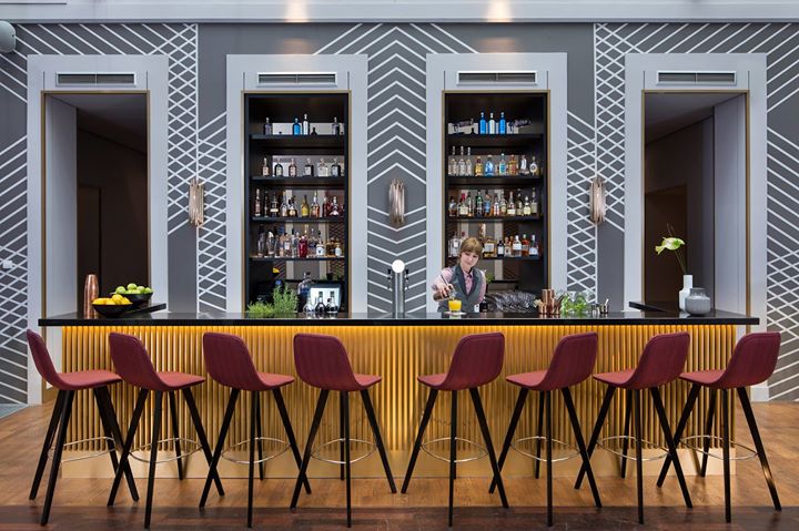 Upside Down Bar Image