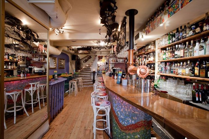 Yfilios Bar Nationale Image