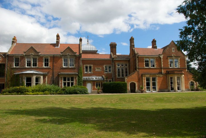 Oakwood House Hotel Image