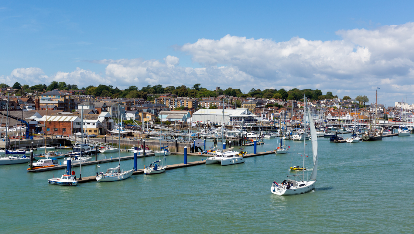 Cowes Image