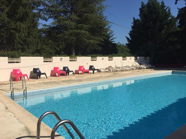 Camping Aux Tonneaux Image
