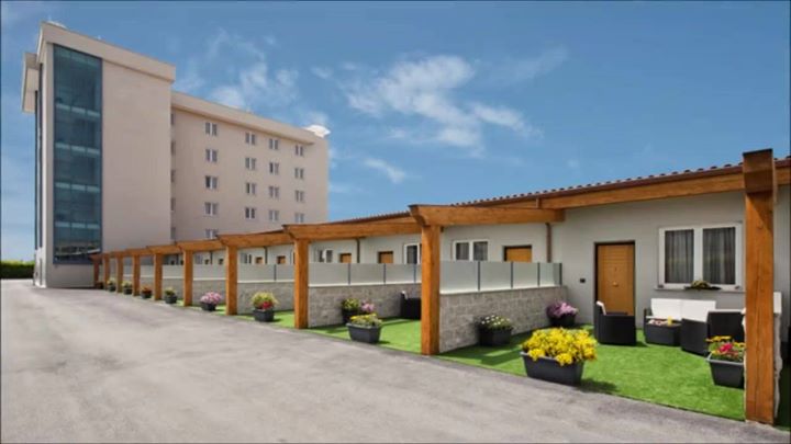 Simon Hotel Pomezia Image