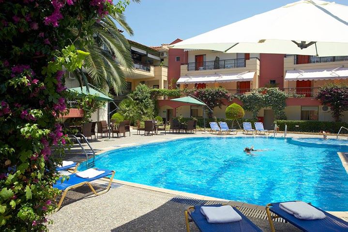 Pelli Hotel - Pefkochori Image